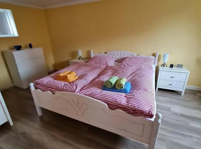 An Der Dresdner Heide - Langebrueck アパート